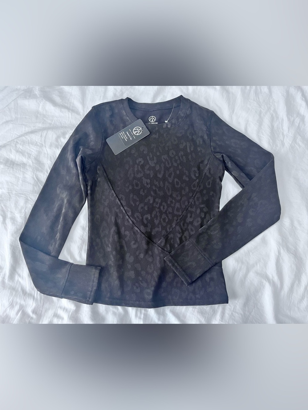 Women's Black Leopard-Print Long Sleeve Top